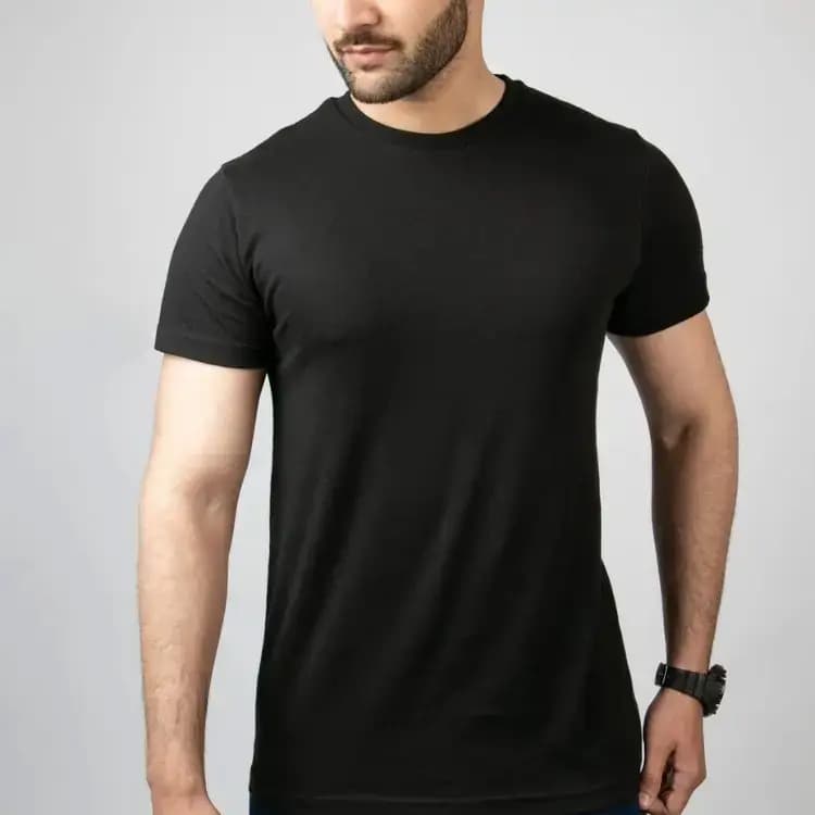 Half Sleeve t-shirt for men in Black